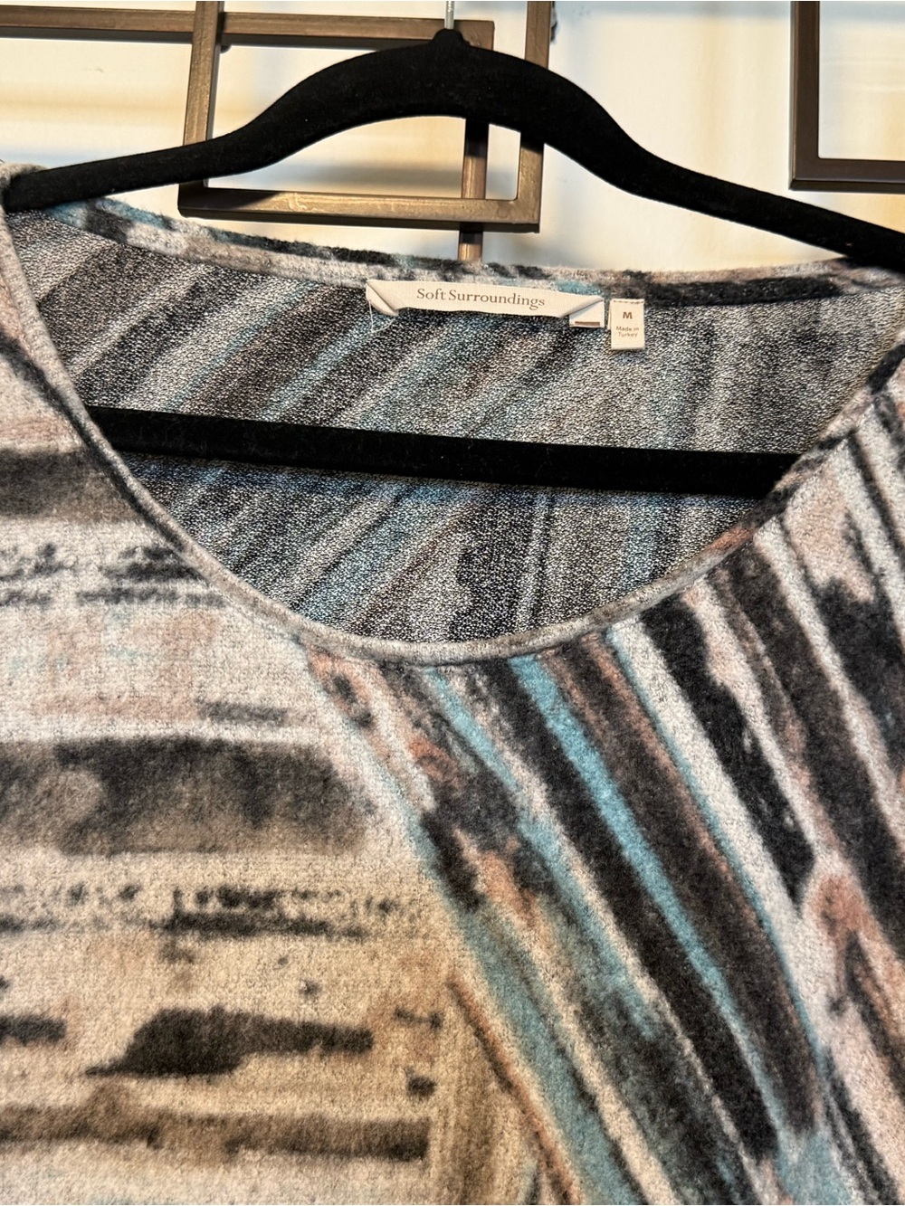 Soft Surroundings Beige Multi Abstract Stripe Long Sleeve Top - Picture 7 of 9